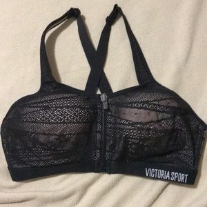 Victoria Secret sports bras🤩
